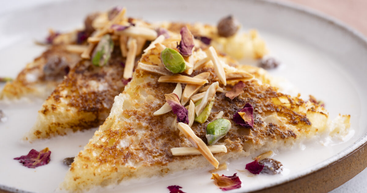 Brioche with cardamom, rose and almond milk Spice & Ginger