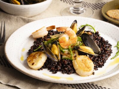 Venere Black Rice with Seafood 4