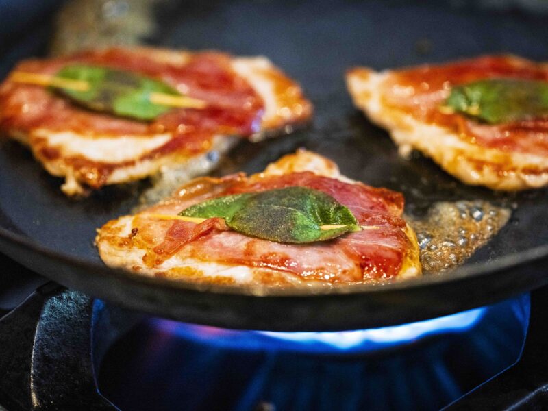 Saltimboca 19