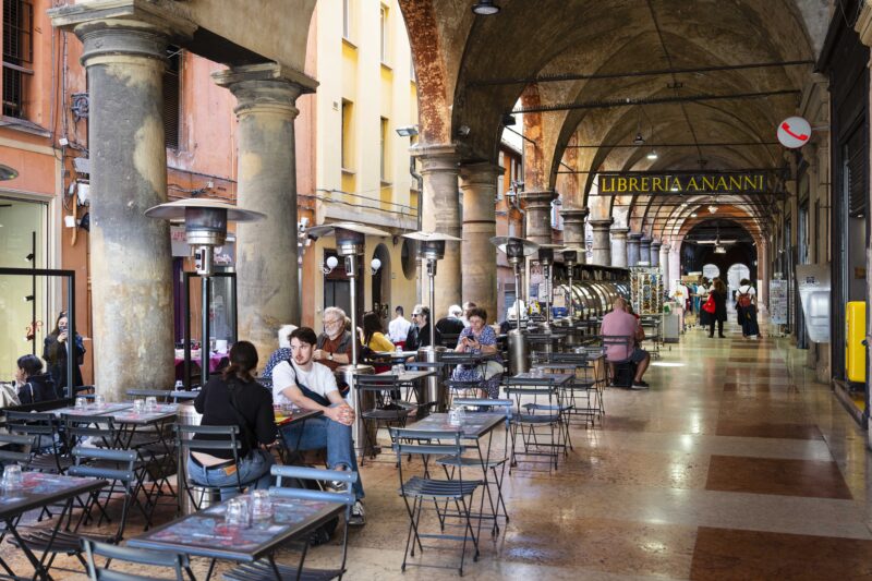 Bologna 2762