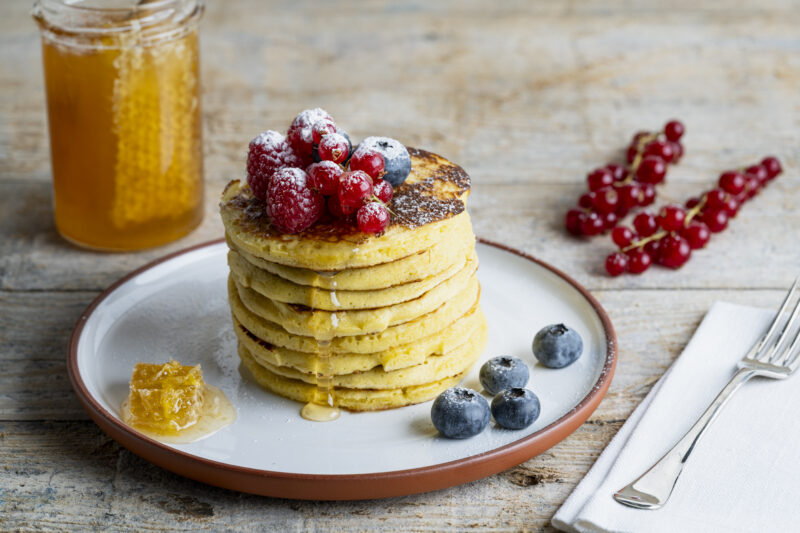 Studio Scottisch Pancakes w Red Berries0326